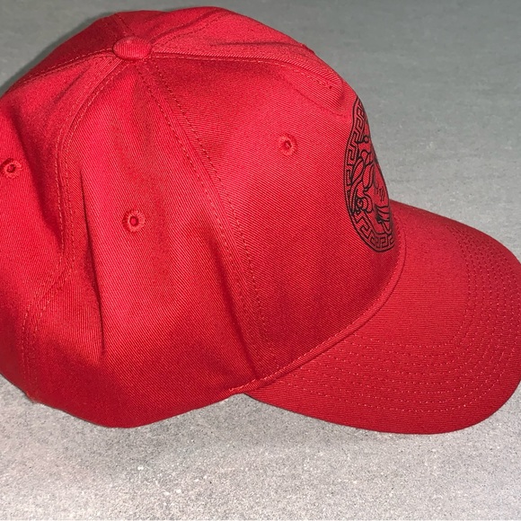 AUTHENTIC VERSACE BASEBALL HAT CAP SIZE 59 ADJUSTABLE - Picture 3 of 11